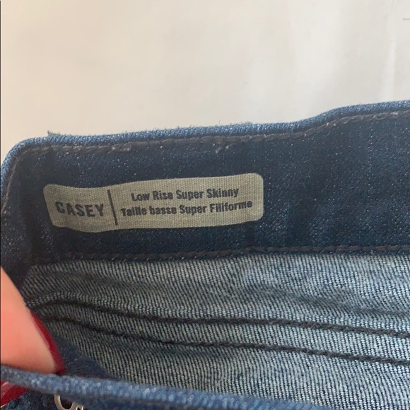 True religion diamond button skinny’s - Picture 4 of 4